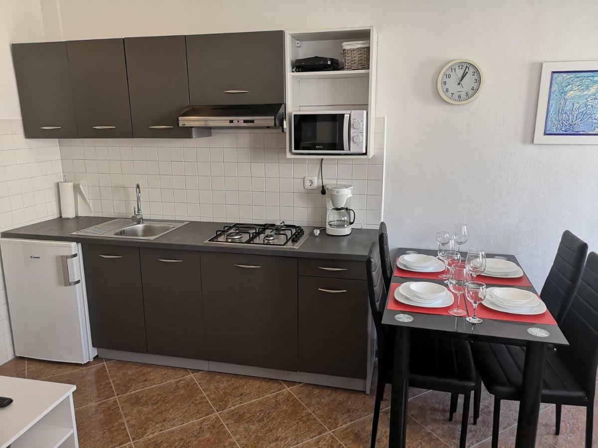 Studio Bi Apartment Umag Bagian luar foto